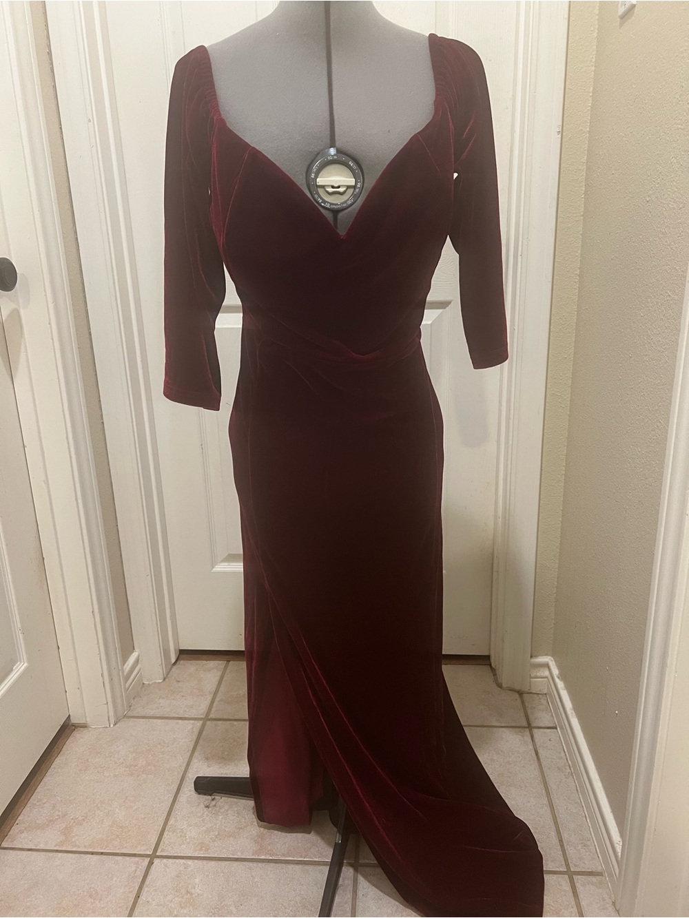 Collectif UK Size 22 Burgundy Velvet Off-Shoulder Maxi Dress